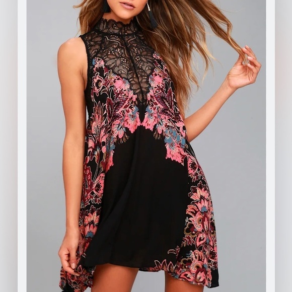 Free People Dresses & Skirts - Free People Black and Pink Sleeveless Mock Neck A-line Dress